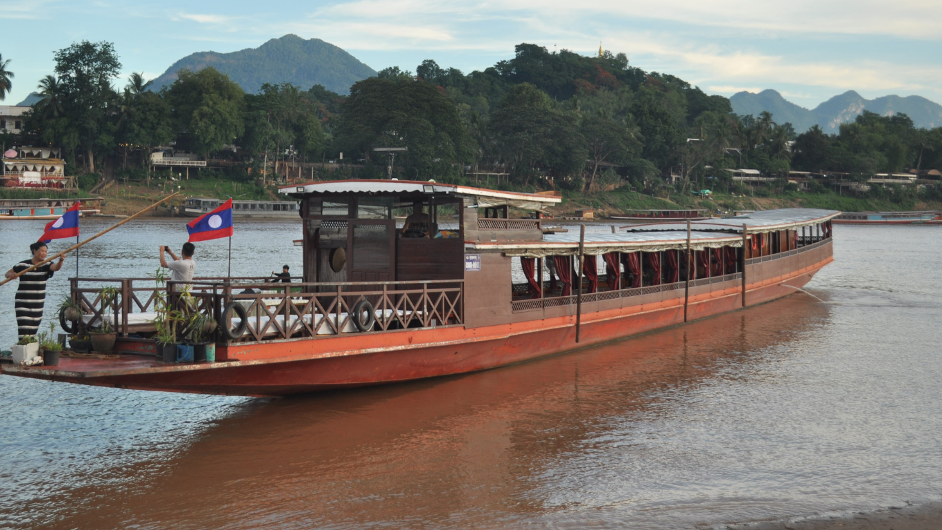 Huaisai to Luangprabang